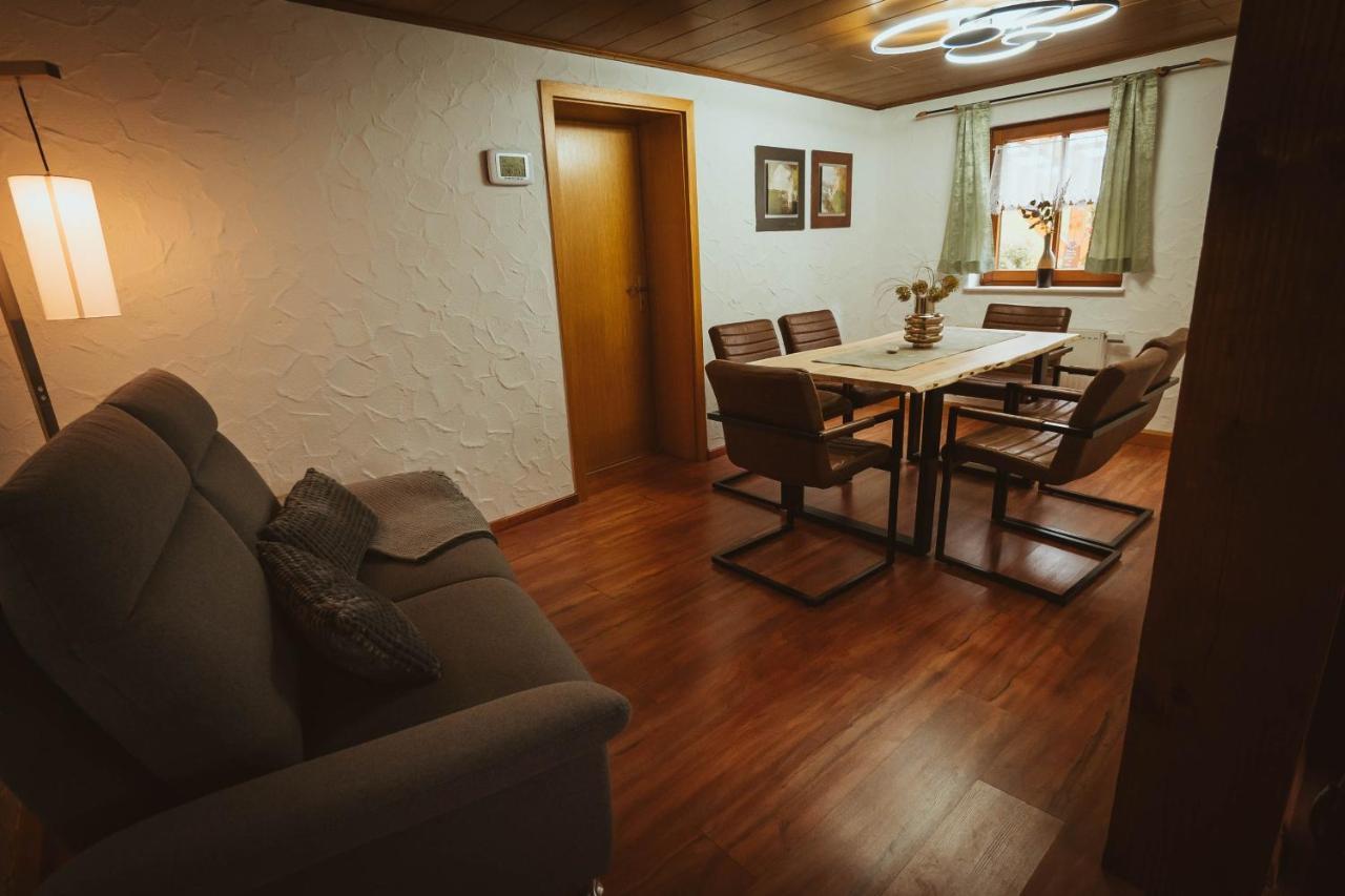 Ferienparadies Am Kammerberg - Ein Ganzes Haus Fuer Sie Alleine!!! Weißenhorn Exterior foto